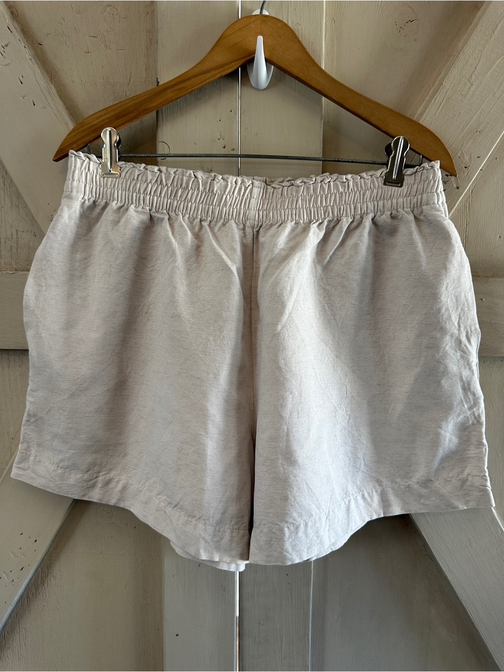 H&M Linen Blend Pull-On Shorts Beige Oatmeal Size Medium